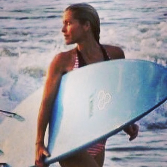 Meet your Posher, Beth - Picture 5 of 7